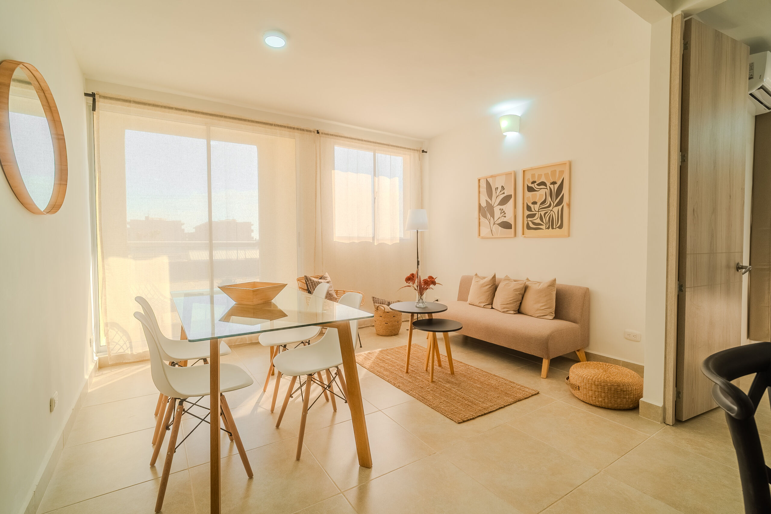 SHG Capriella – Apartamento en la playa Caribe Escandinavo Apartamento SHG Capriella frente a la playa Caribe Escandinavo en Cartagena Colombia.